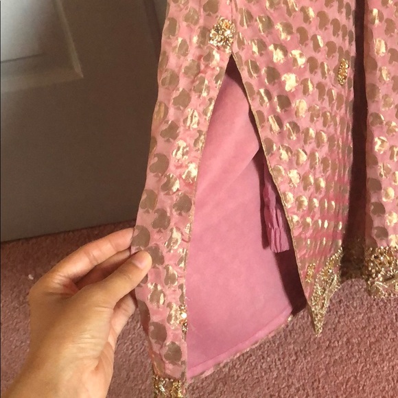 Beautiful pink Indian 3 piece outfit!